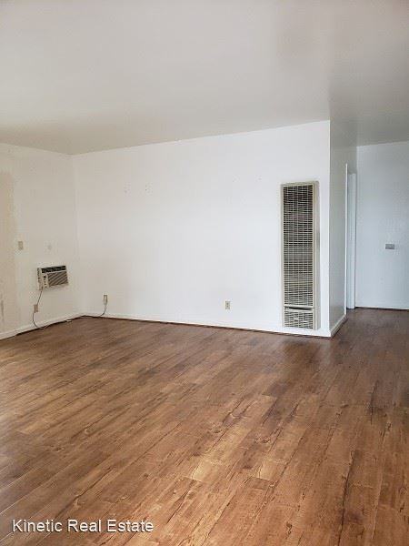 2067 Riley Ct. - Photo 3 of 15