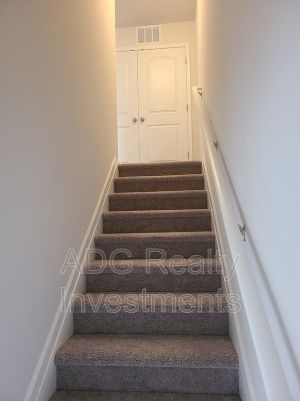 1459 Cypress Loop - Photo 7 of 8