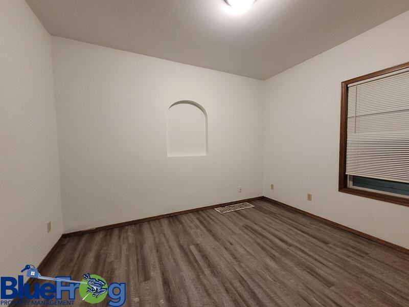 404 13th Ave - Photo 6 of 9