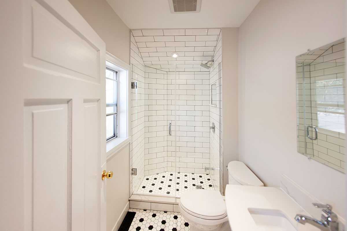119 Sheppard Ave W - Photo 2 of 13