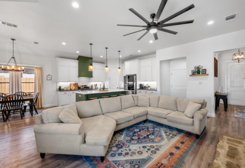 5840 Itasca St - Photo 7 of 18