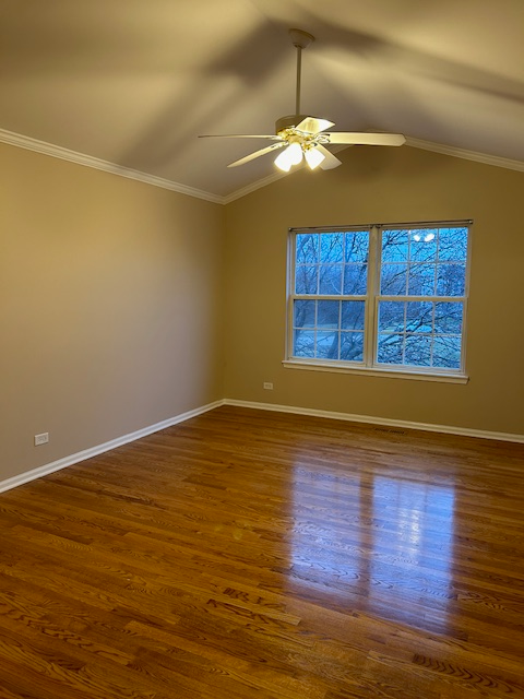 1420 Meadowsedge Ln - Photo 3 of 14