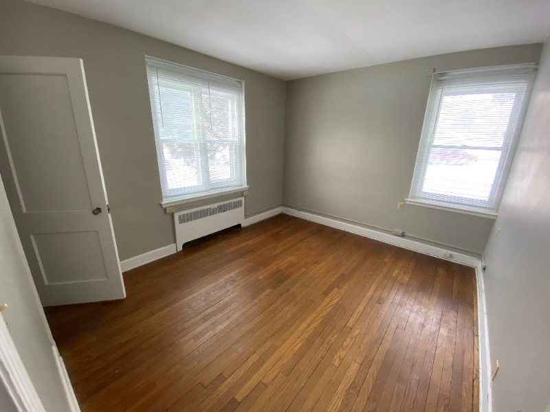 340 Ellis Ave #34 - Photo 5 of 19