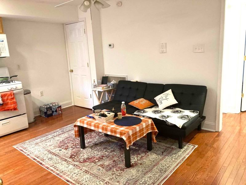 1617 North Sydenham Street #3R - Photo 3 of 7