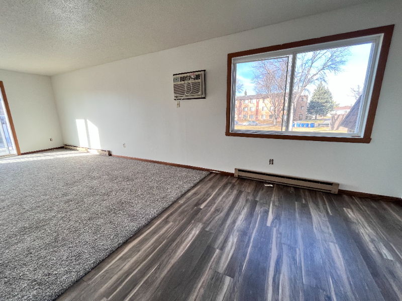 2605 S 17th St #8 - Photo 5 of 12