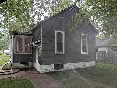 619 S Hamilton St - Photo 2 of 15