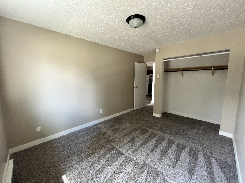 2333 S 17th St #12 - Photo 4 of 17