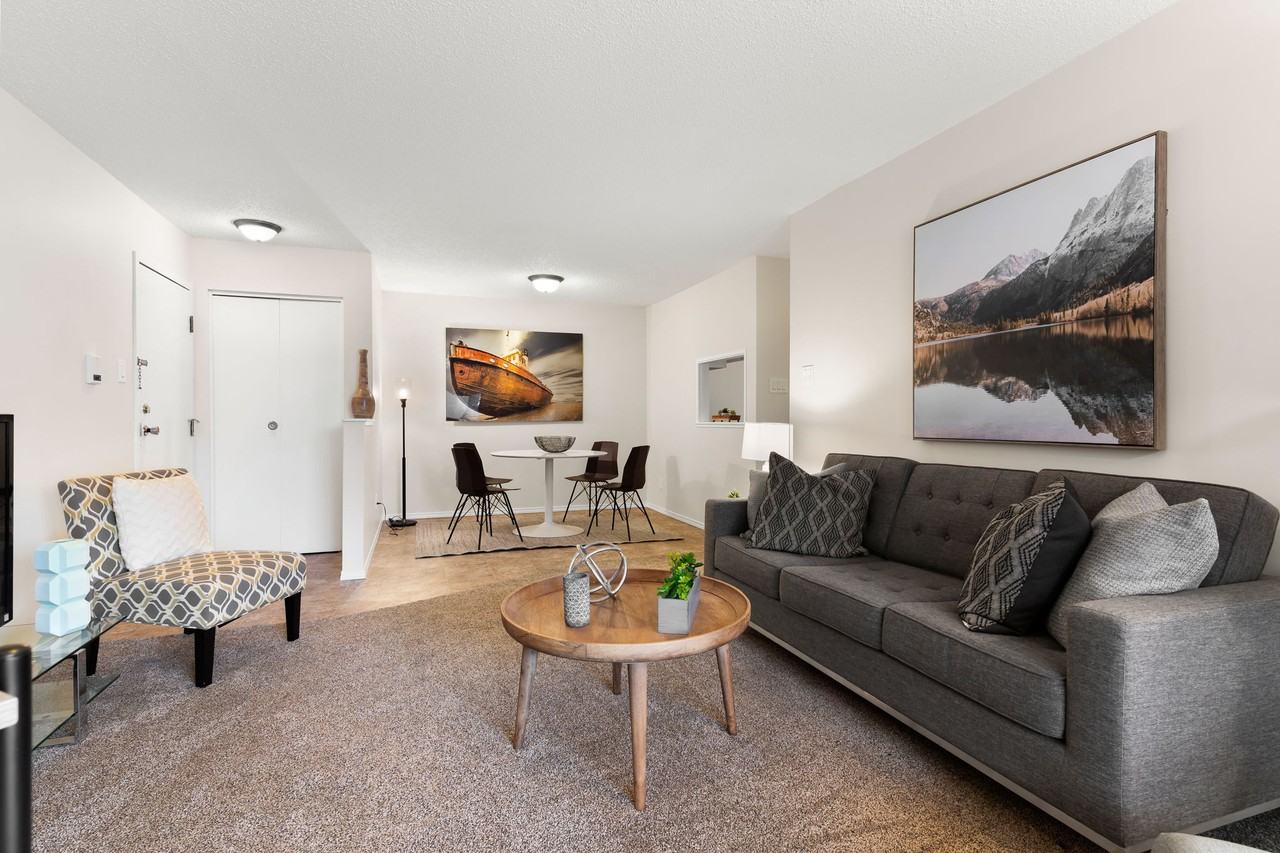 The Village Apartments 75 75, 83, 91, 99 Michener Dr, Regina, SK S4V