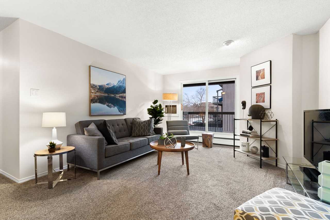 The Village Apartments 75 75, 83, 91, 99 Michener Dr, Regina, SK S4V