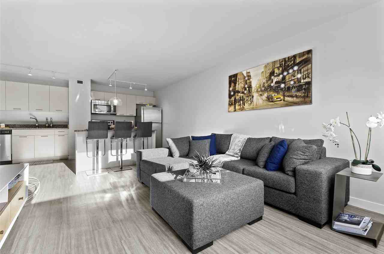 Nutana Apartments 640 Main St, Saskatoon, SK S7H 0J7 Zumper