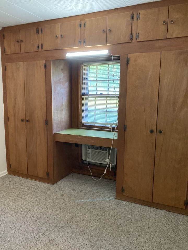 10223 U.S. 40 #F - Photo 3 of 5
