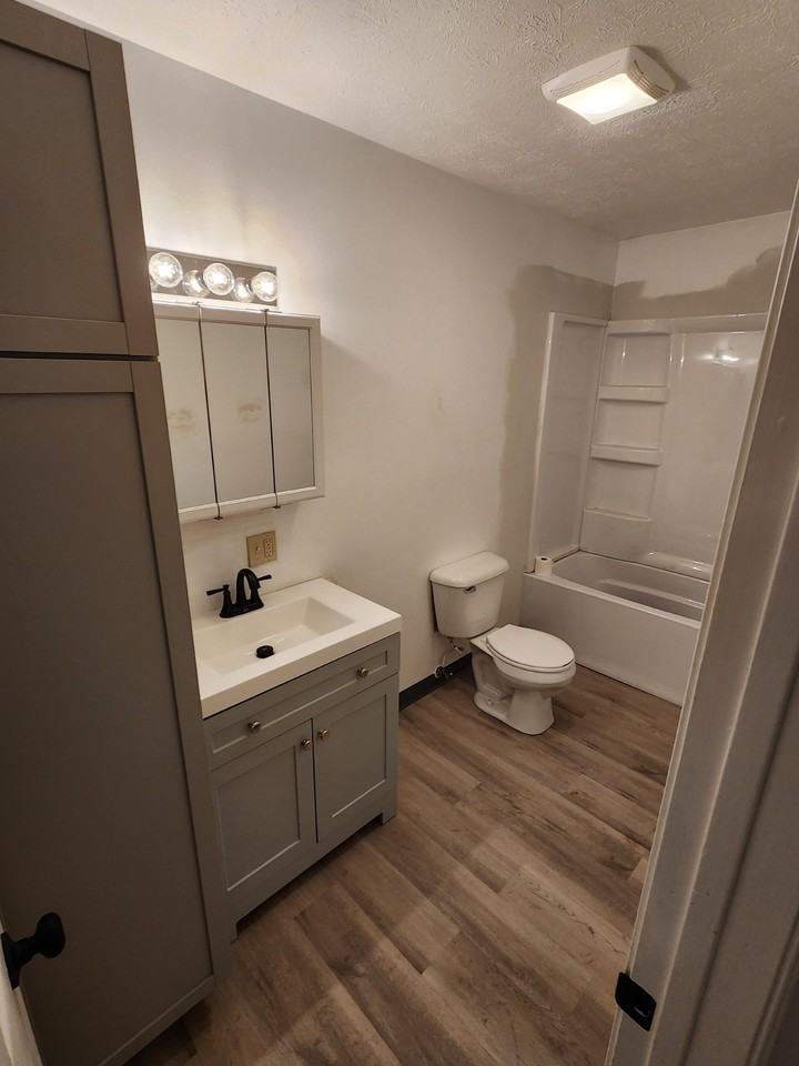 81 Parsons St #B - Photo 2 of 6