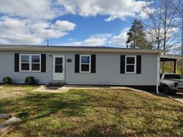 featured image of 201 Morton Ave #B