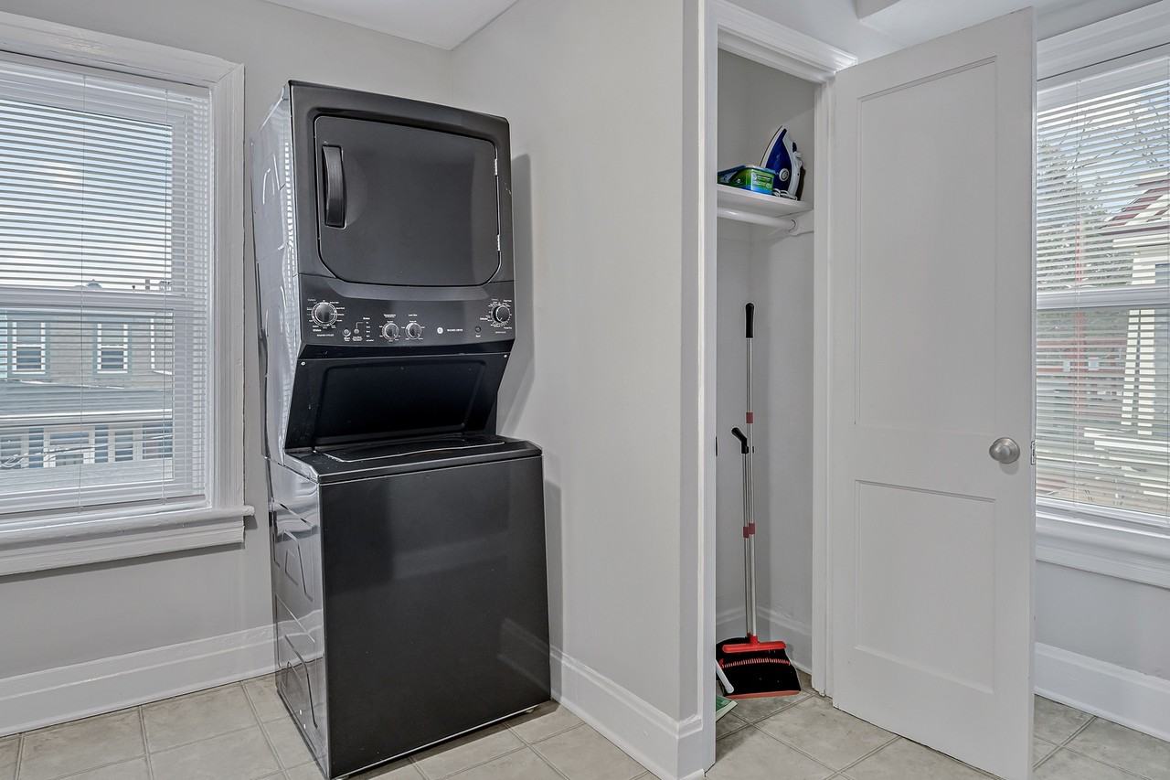 1821 N 2nd St #3 - Photo 5 of 12
