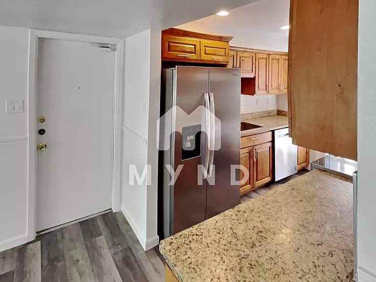 418 Renee Dr - Photo 2 of 16