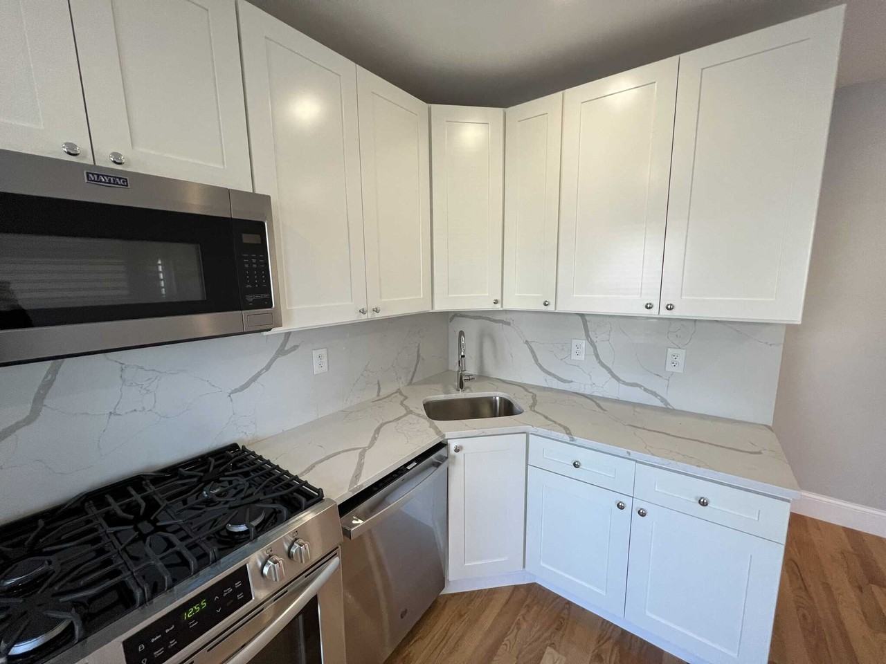 Oxford St - Photo 4 of 20