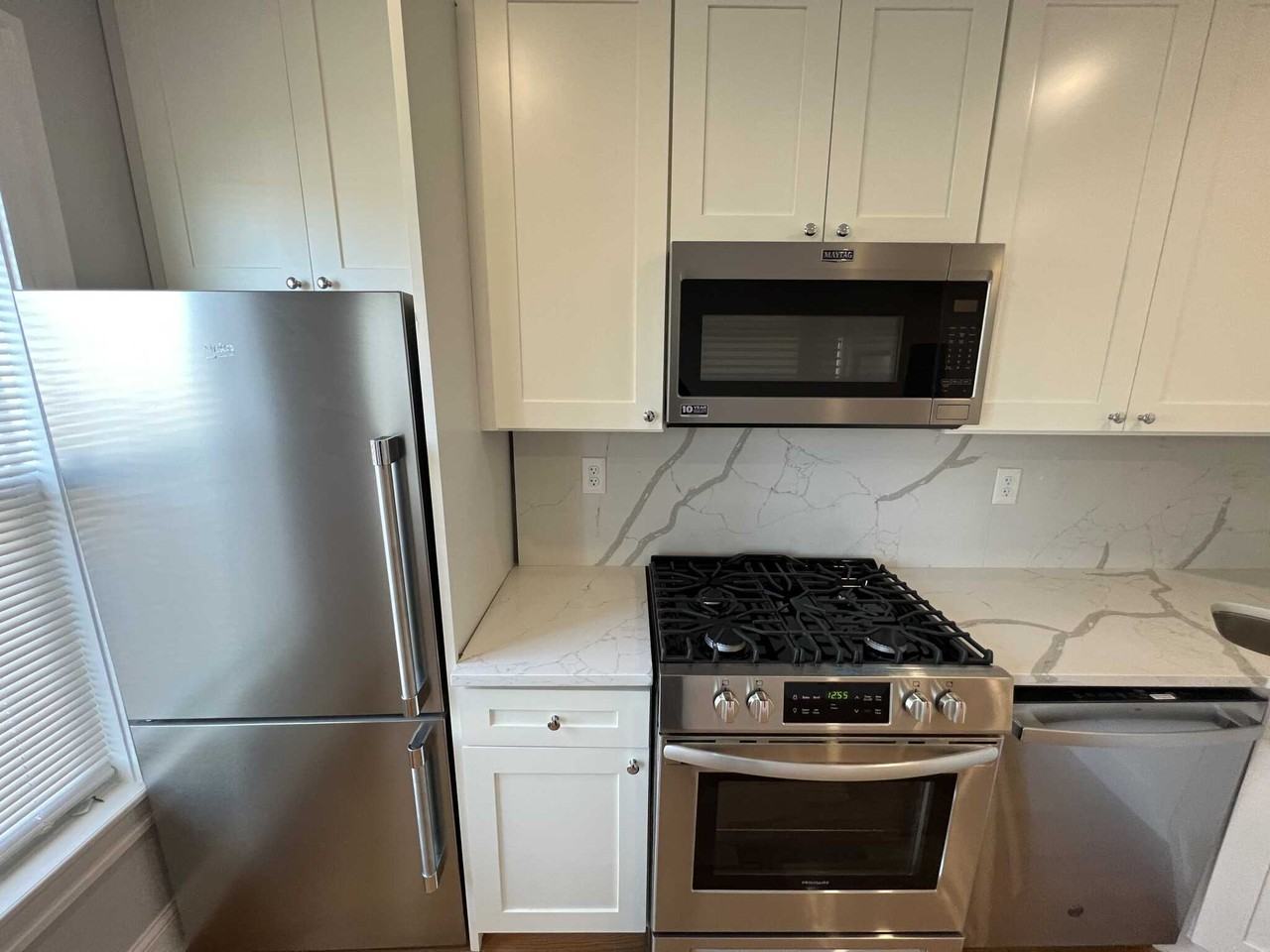 Oxford St - Photo 5 of 20