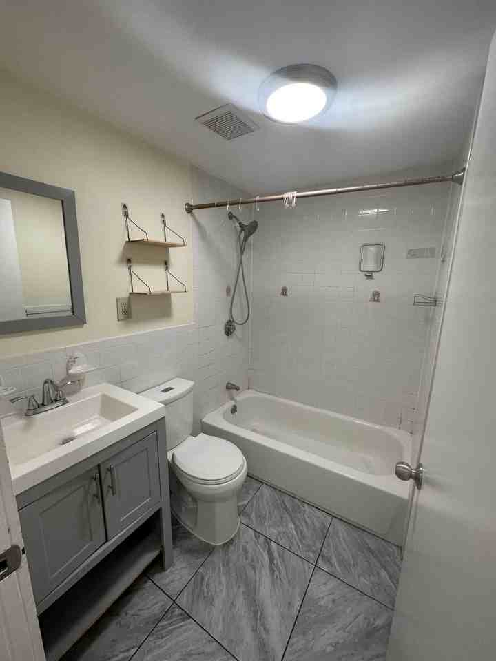 Pleasant St - Photo 5 of 11