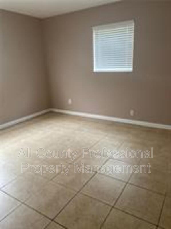 2461 Sw 82nd Ave #101 - Photo 6 of 8