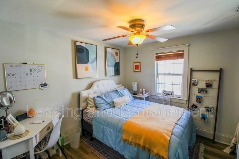 5 Kracke St #B - Photo 5 of 11