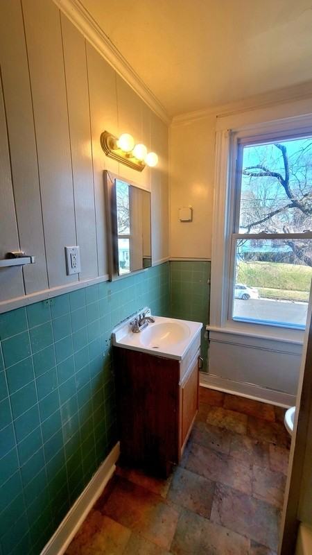 1418 N 23rd St - Photo 2 of 15