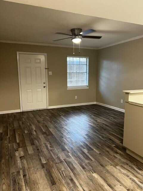 808 at South Center Apartments - Photo 5 of 19