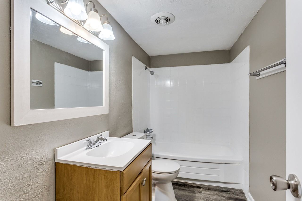 Southwest Apartments - Photo 2 of 15