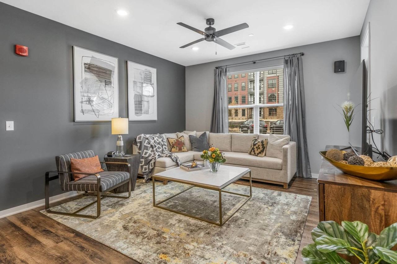 Meeder Flats Apartment Homes - Photo 7 of 21