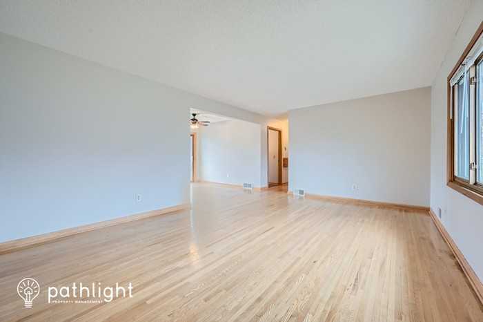 926 Norwood Ave - Photo 3 of 19