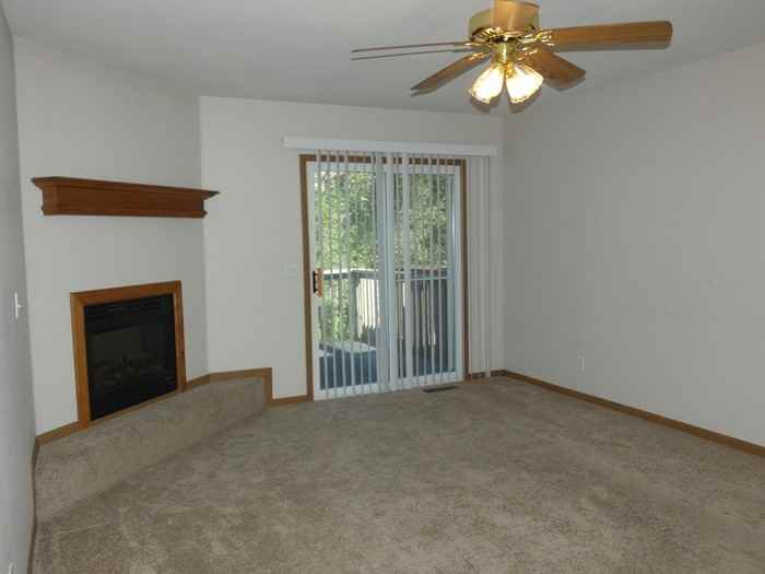 6903 N Edison Ave - Photo 2 of 13