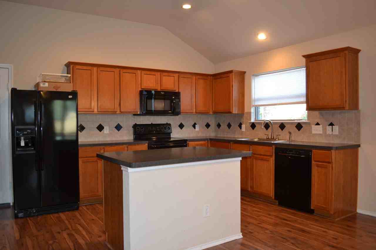 8920 Sagebrush Trl #NA - Photo 2 of 8