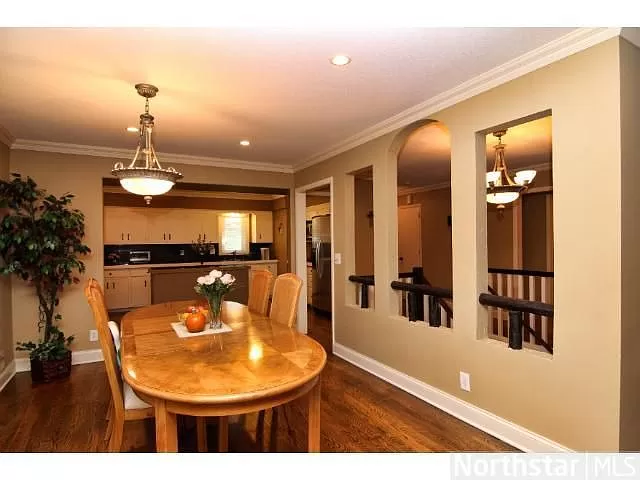 5314 Malibu Dr #NA - Photo 3 of 10