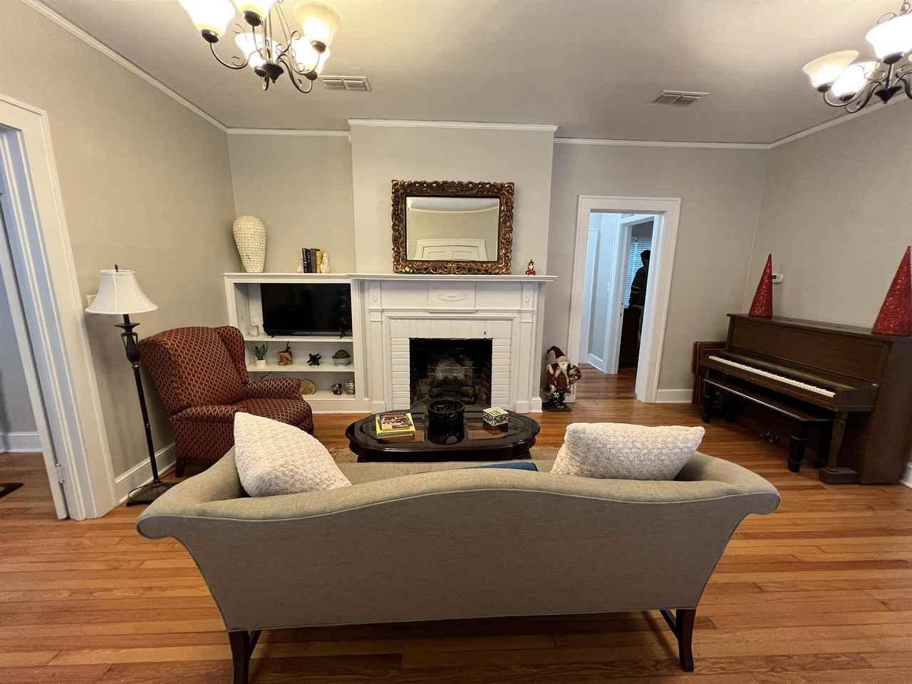 1313 N Gadsden St #2 - Photo 6 of 18