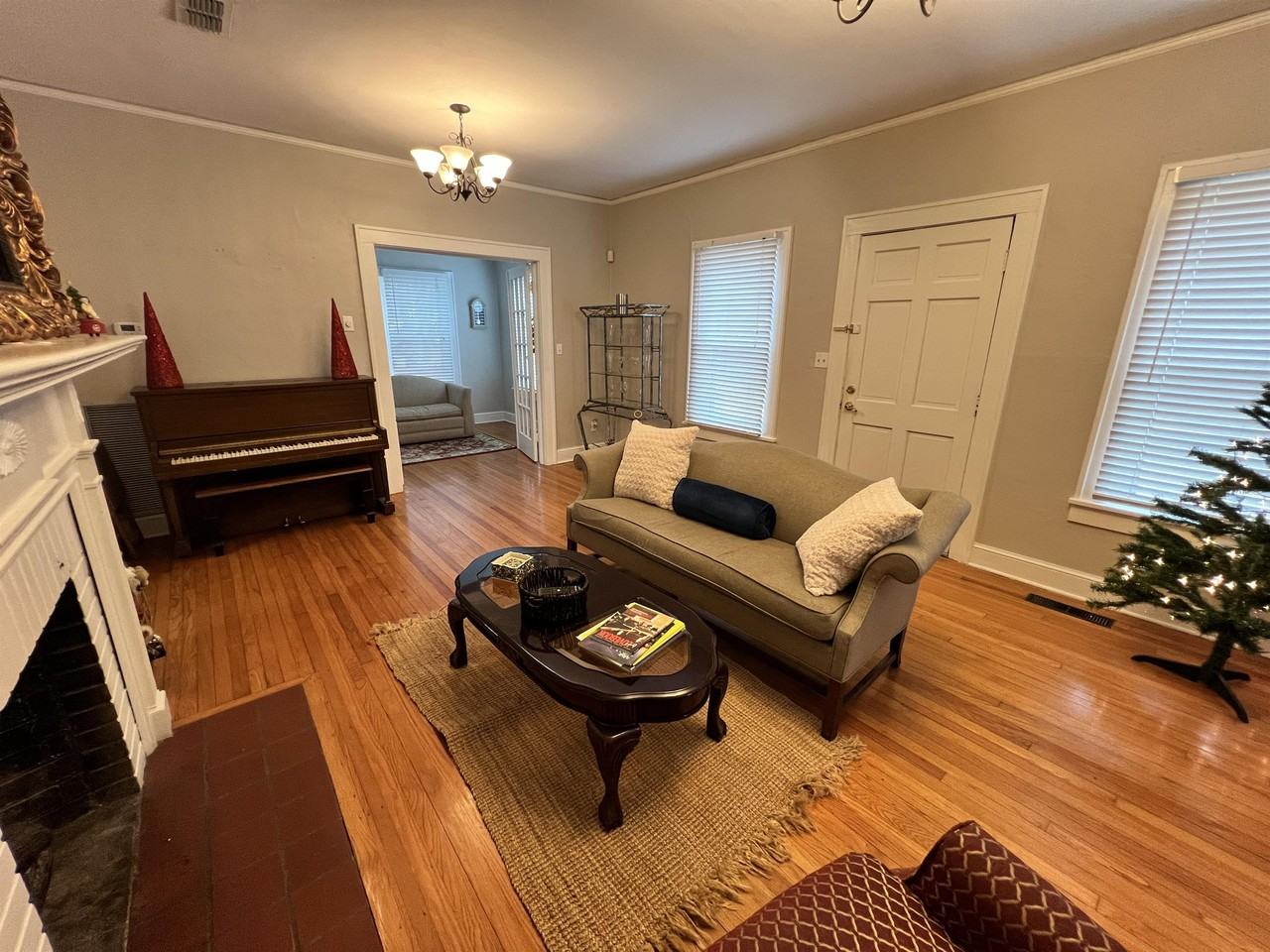1313 N Gadsden St #2 - Photo 7 of 18