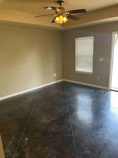 2208 Willow Rd #A - Photo 2 of 5