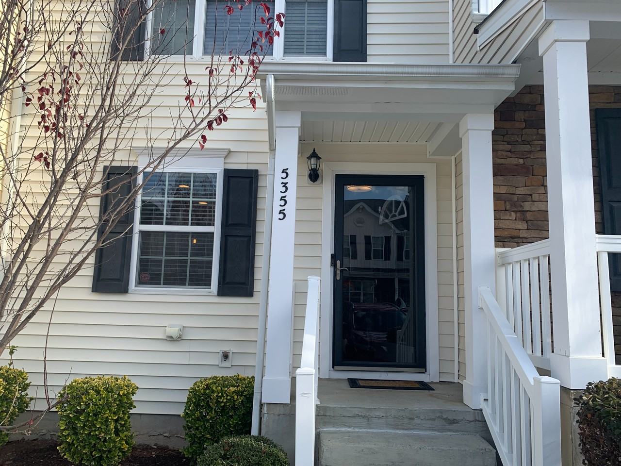 5355 Big Bass Dr - Photo 5 of 24