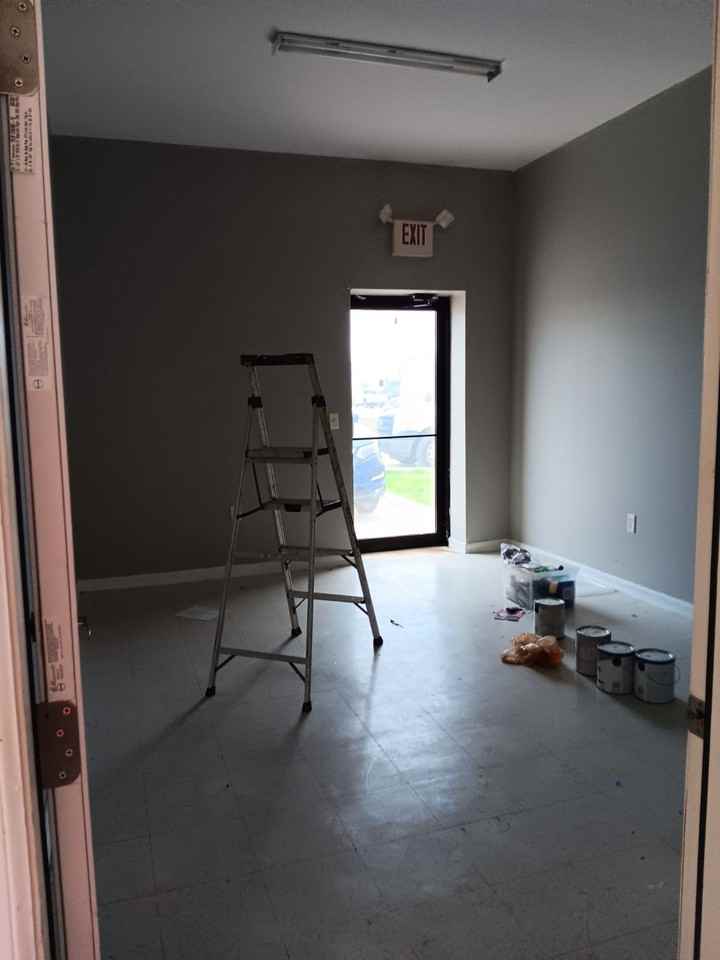 1501 Industrial Dr #E - Photo 2 of 8