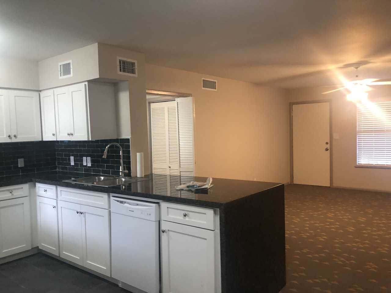 1600 South Bridge Avenue #205 - Photo 2 of 6