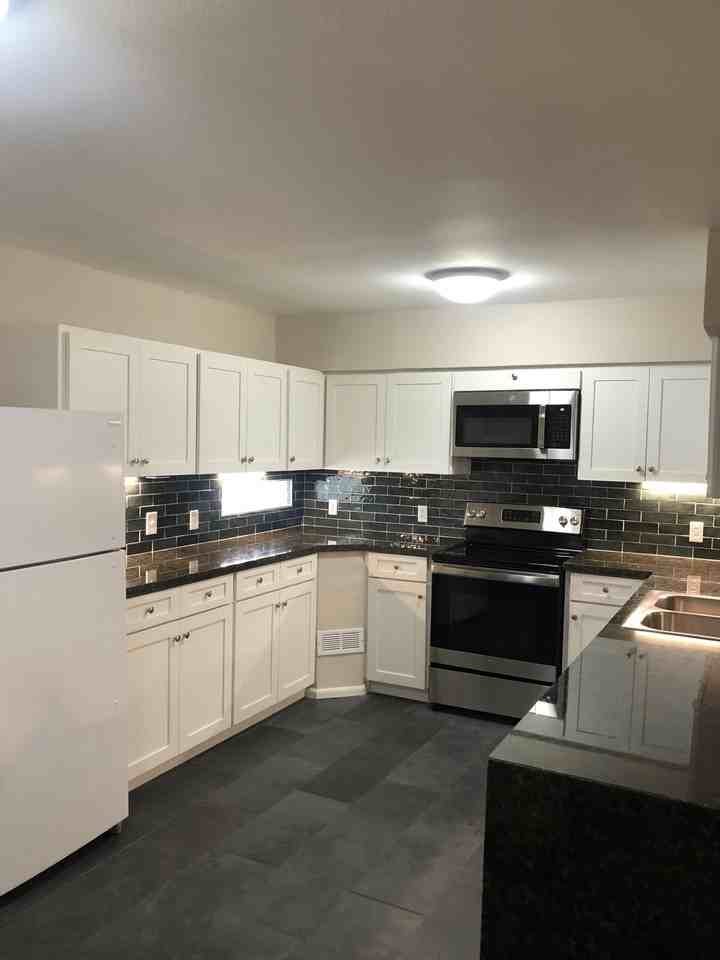 1600 South Bridge Avenue #205 - Photo 3 of 6