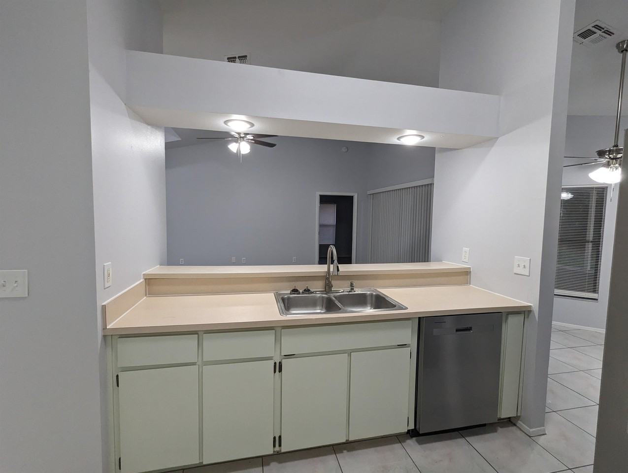 34608 Belltower St - Photo 3 of 21