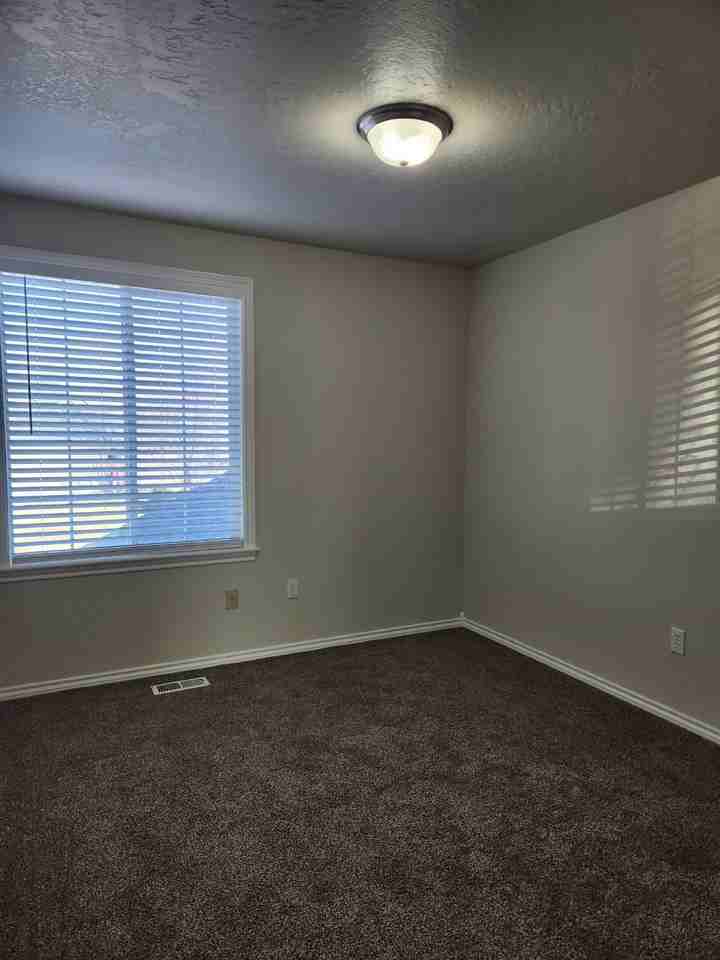 5673 S Summit Creek Way - Photo 6 of 14