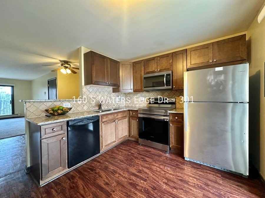 160 S Waters Edge Dr #301 - Photo 2 of 11