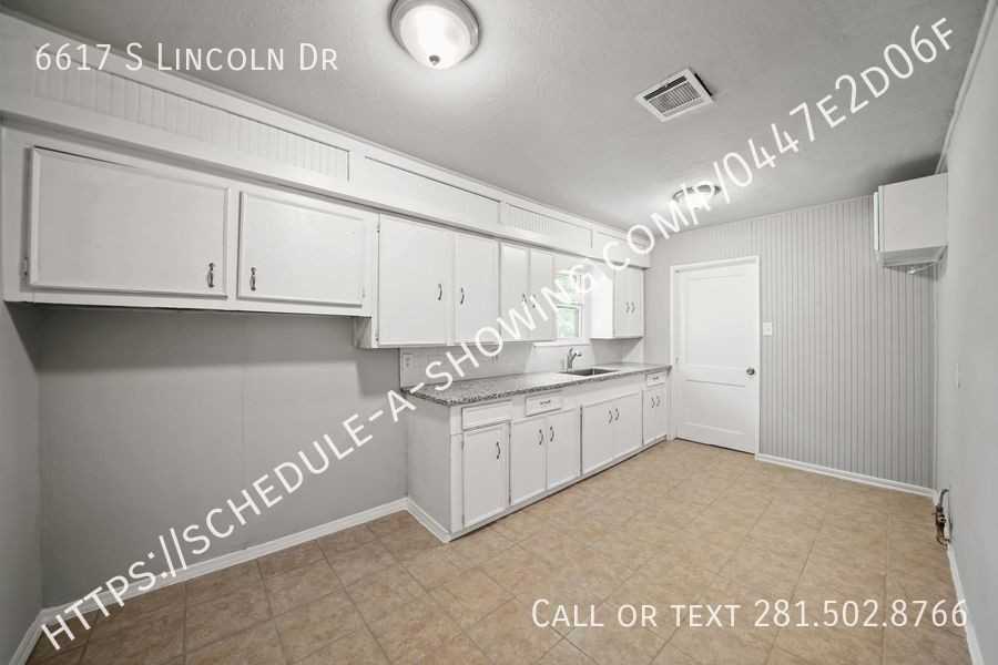 6617 S Lincoln Dr - Photo 2 of 10