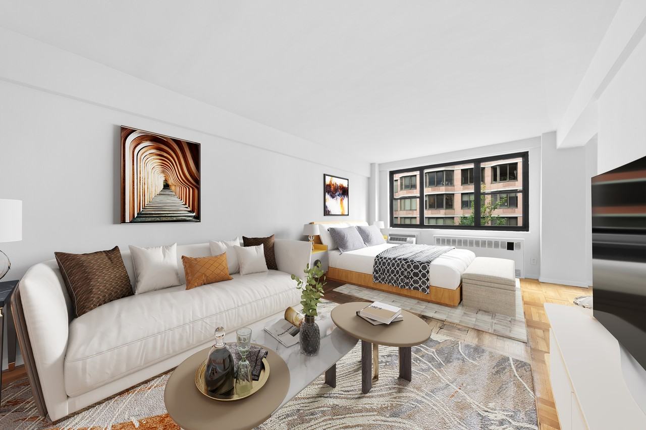 250 E 39th St #8H