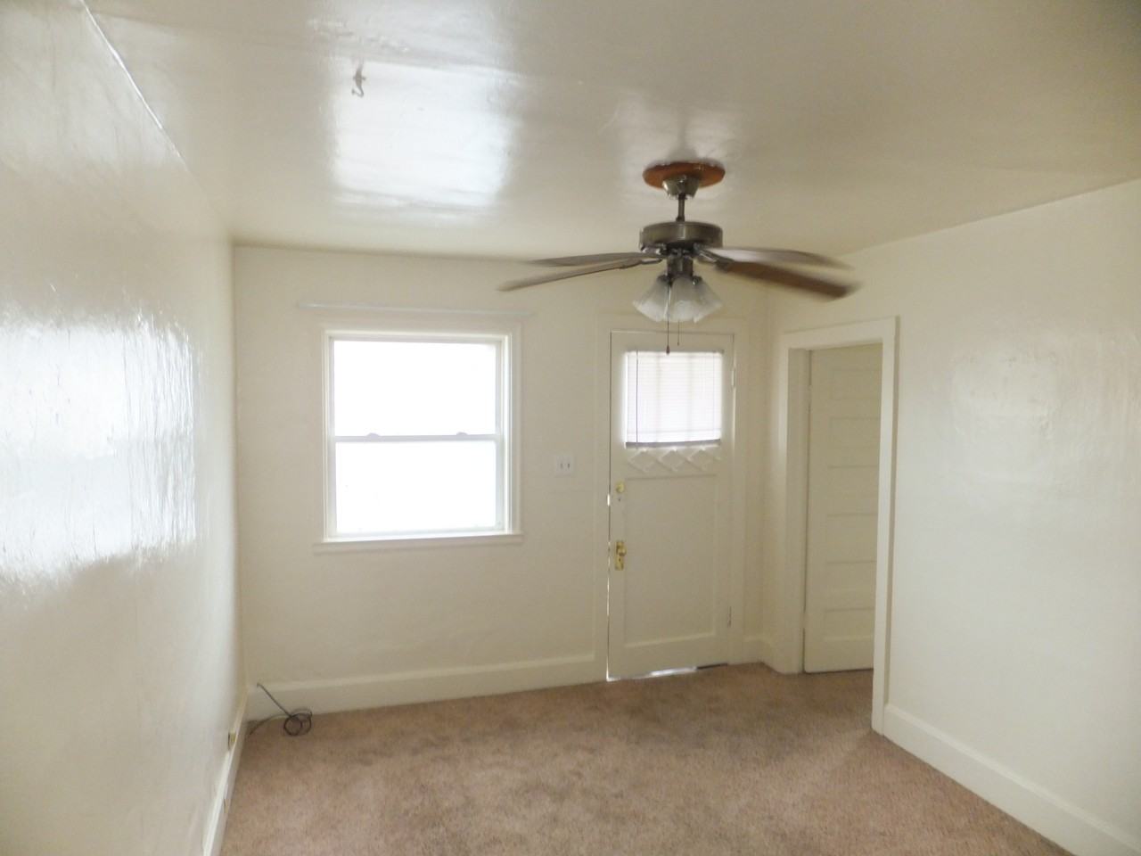 690 Ridge Ave #690 - Photo 5 of 28