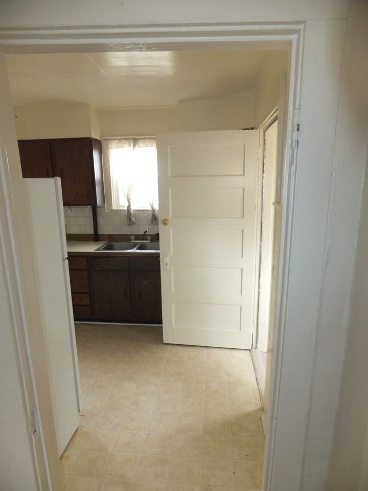 690 Ridge Ave #690 - Photo 6 of 28