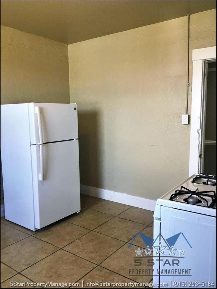 817 Myrtle Avenue*** - VEGA - Photo 3 of 26