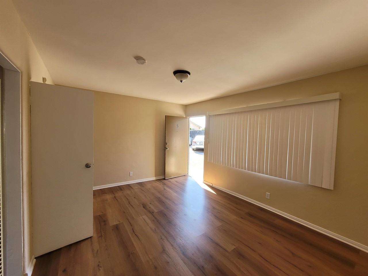 4924 W. Washington Blvd. - Photo 2 of 9