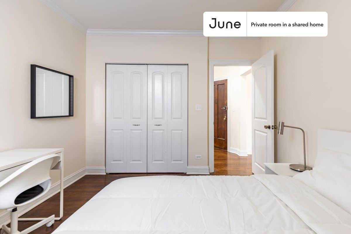 3743 N Albany Ave #A - Photo 4 of 27