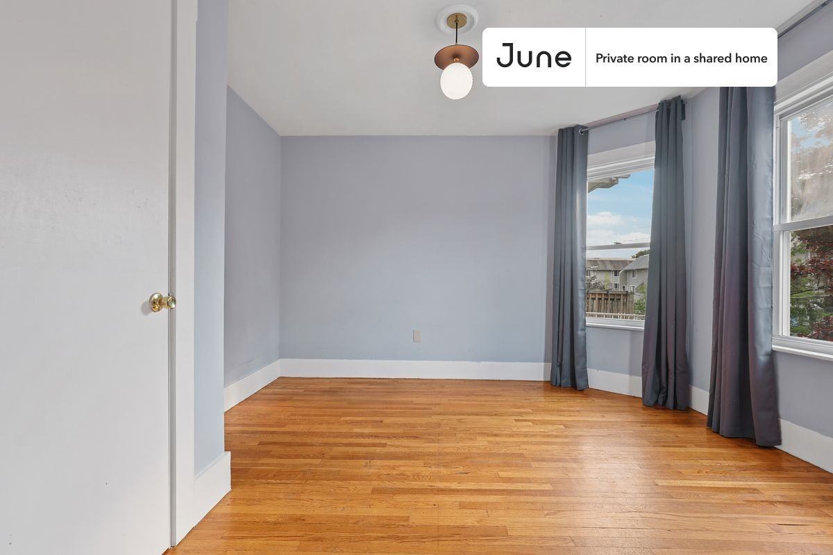 153 Murdock St #C - Photo 7 of 16